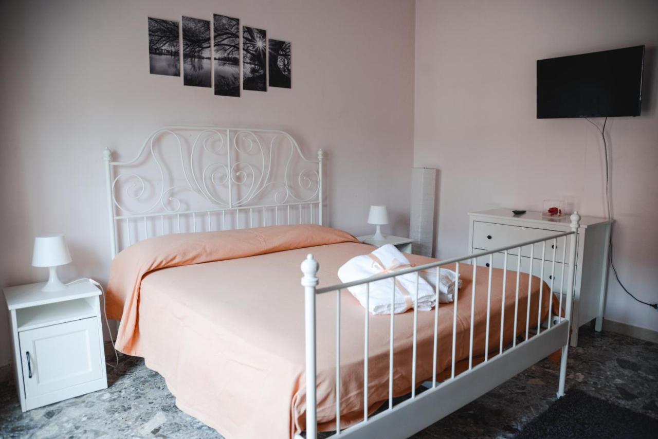 La Casa Della Nonna Bed and Breakfast Montemiletto Exteriör bild